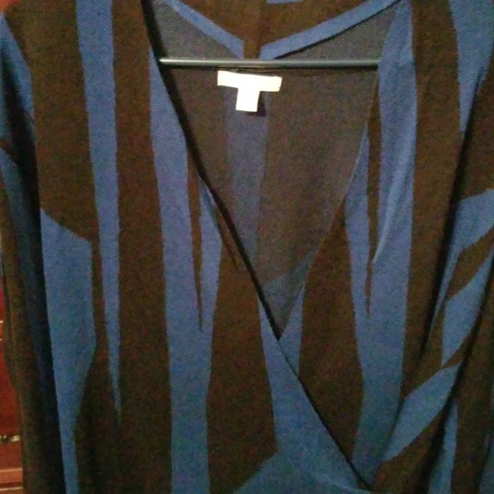 Sweater - Picture 3 of 3